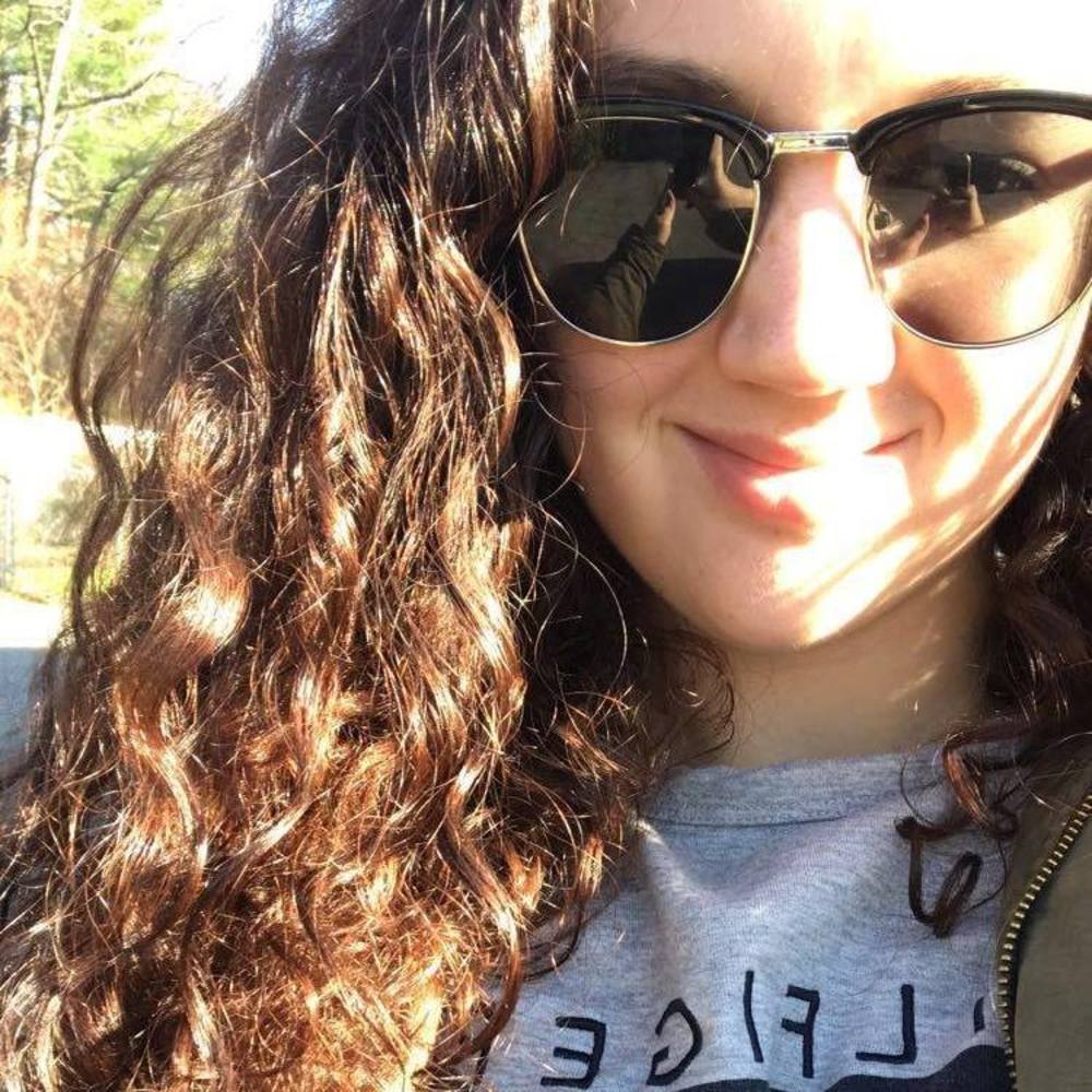 Meet your Posher, Cassie